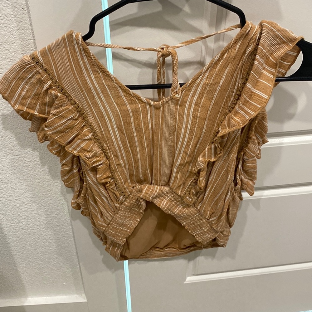 Crop top